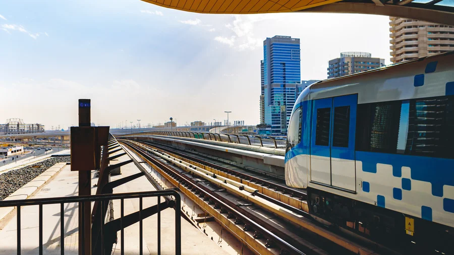 Metro railway train in Dubai for Dubai Travel Guide