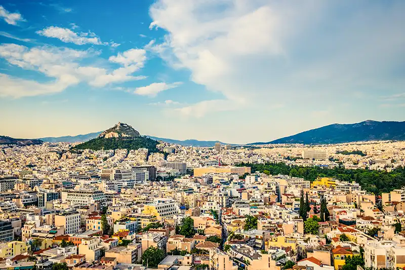 Panoramic view of Athens cityscape from the Acropolis, a highlight in any Athens 5-day itinerary.